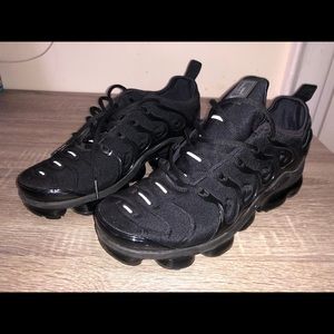 Nike Air Vapormax plus , black
